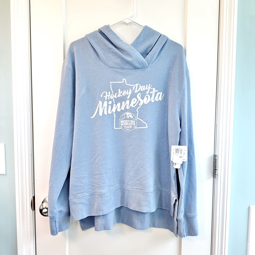 NWT Hockey Day Minnesota Hooded Sweatshirt